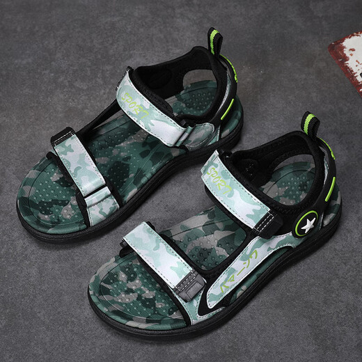 Boys' Sandals 2025 New Summer Children's Soft Sole Anti-Slip Middle and Large Boys' Outdoor Sports Beach Shoes Summer Style Army Green 30