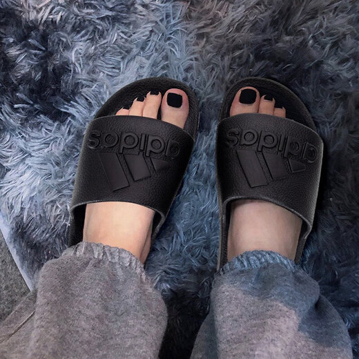 
Adidas slippers men's shoes women's shoes 2025 summer outdoor wear beach shoes couple casual shoes swimming sports shoes sandals ridge shoes IF7371 black 39