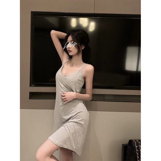 Pajama de mujeres sexys en el verano Nuevo estilo con almohadilla de cofre camiseta de suspensas para mujeres estilo puro deseo de color delgado de color sólido ropa para el hogar 686 falda de suspender gris [con almohadilla de cofre] l [sugerido 95-110jin [Jin equivale a 0.5 kg]]]