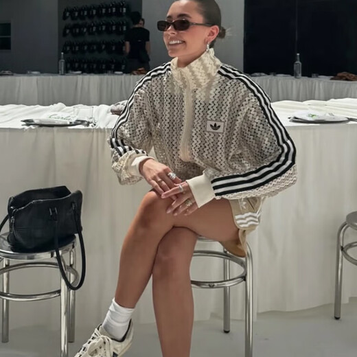 阿迪达斯 （adidas）三叶草女子运动休闲复古镂空针织短袖外套长裤KC0749KC0770 白色外套KC0749 （） XXS