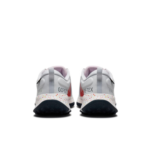 耐克（NIKE）JUNIPER TRAIL 2 GORE-TEX防水男子越野跑步鞋HM9734 002白金 40