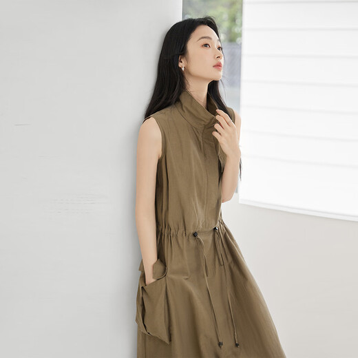 Dialogue Style de travail Robe de chemise de taille à cordon de taille pour les femmes 2025 Été Nouveau haut de gamme Haut-plage Sans manches à manches longues Khaki M