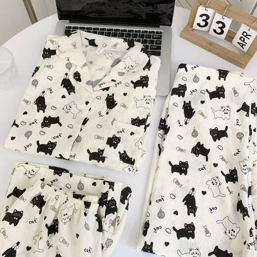 Yonghuan dreiteiliger Pyjamas für Frauen für die Kurzärärmelen-Hose 2025 Neues dünnes und süßes Frauenwolkenbaumwolle können außerhalb von 9913# Cloud-Baumwollbettbettblattstil (Quilt Cover 200*230 cm) getragen werden.