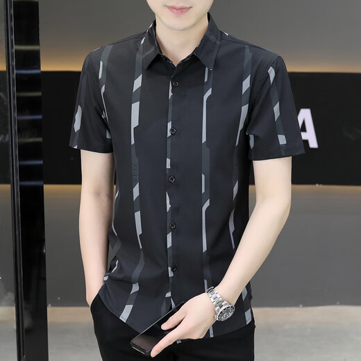 Siete lobos de la nueva camisa de manga corta de 2025 de 2025 hombres de verano, guapo guapo de alta gama de hilo de alta pulgada, ropa delgada fría 7027 negro m 90-110jin [Jin iguala 0.5 kg]