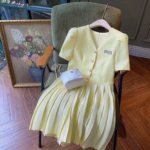 Mujeres 2025 Summer New Style Diseño francés Pequeño Persona que abraza la cintura Slim Princess Vestido D1478 Amarillo XL [120-130Jin [Jin es igual a 0.5 kg]]