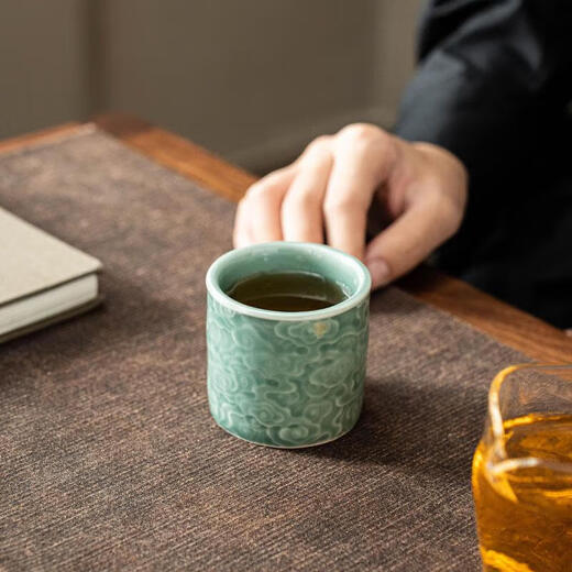Chinese Xiangyun Longquan Celadon Tea Cup Master Cup Personal-Specialized Ceramic Large Single Cup Kung Fu Tea Set Tea Cup Celadon Xiangyun Master Cup*2 Pack 105ml