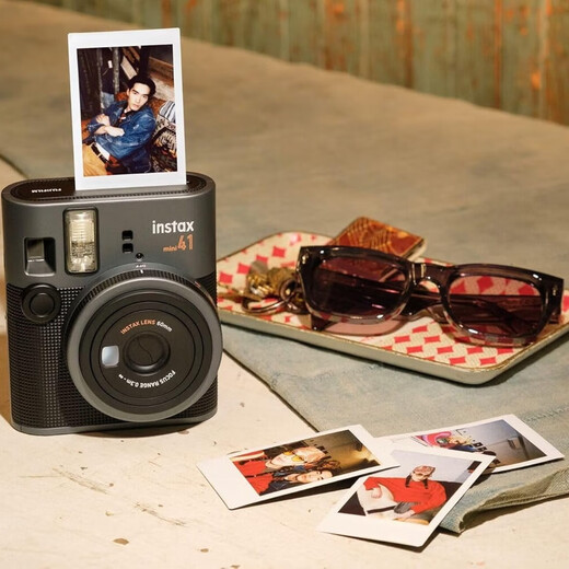Fuji (FUJIFILM) instax mini40/mini41 instant camera mini41 black official standard (no photo paper)