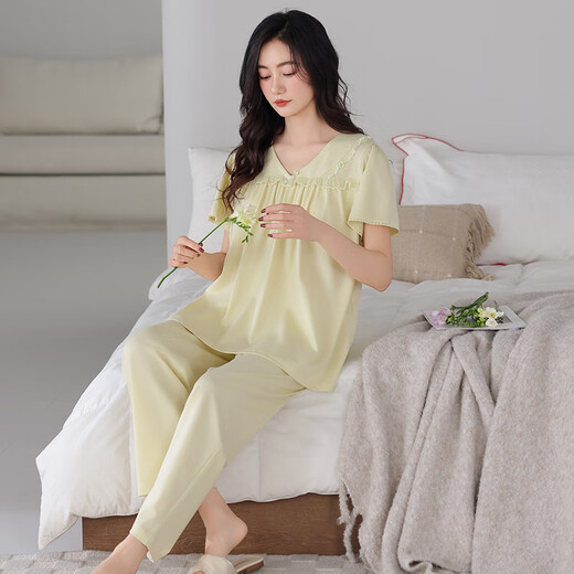 Pyjamas Mandelefin avec poitrine pour femmes pour les pantalons à manches courtes en coton pur à l'été