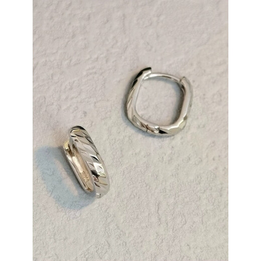 Nilan Fat Donglai's same style pt950 platinum earrings for women PT950 ear buckles 18 square fashion earrings earrings for friends' birthday, white gold