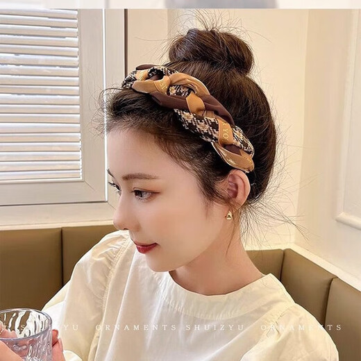 High-end, fashionable, face-reducing, age-reducing, wide-brimmed hair hoop for women, high skull hairpin, hair hole headband, headband, hair bundle, black pleated hair hoop#