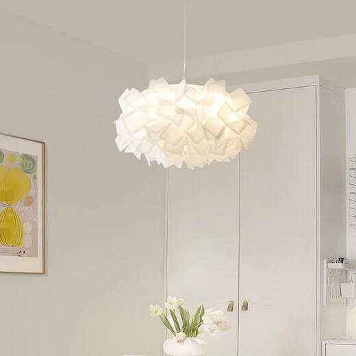 Clcey Italian Designer Chambre Chandeliers Modern Simple Petal Petal Master Bedroom Lampe Crème Vent Roantic Girl Room Room JD9277-53 Plafond Light Blanc 24W Lumière à trois couleurs