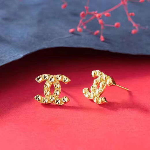 Chinese Valentine's Day gift for Chinese Valentine's Day, golden double C earrings for wife, special earrings, jewelry, 18k gold necklace, double C straight needle