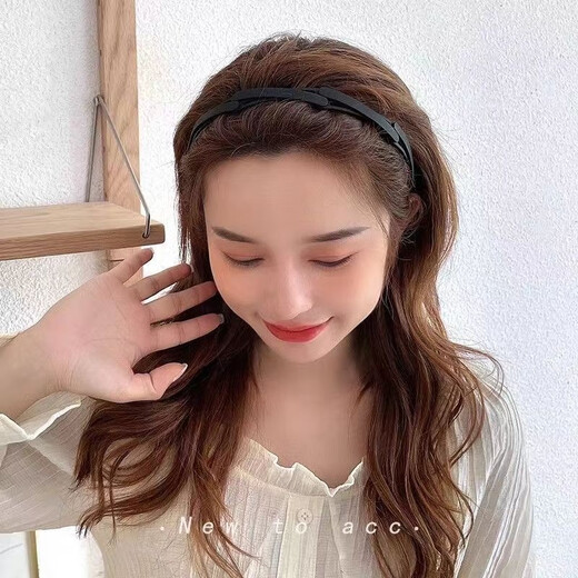 Likashi's new retractable hairband portable artifact folding hairband hairpin female invisible hair hole toothed headband hairpin folding hairband khaki color