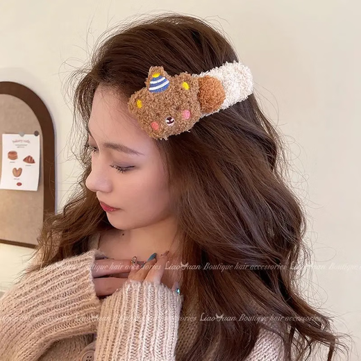 Pudding Plush Bear Hair Clip Cute Duckbill Clip Large Hair Clip Headwear New Girly Plush Clip on the Back of the Head Random Colors - 4 pcs