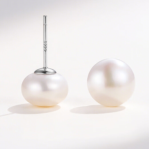 Yushangzhenpin S999 sterling silver freshwater pearl earrings for women, ear piercing earrings, light luxury, high-end, simple earrings gift, 9.5-10mm pearl earrings with silicone ear plugs