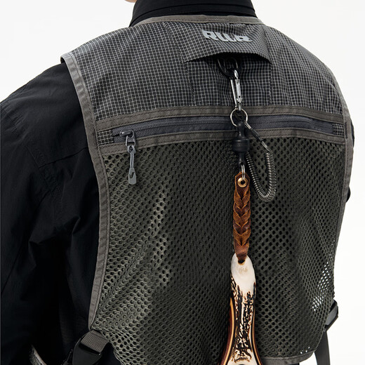 RVVR streamer vest is comfortable, breathable, large capacity, versatile, lightweight, convenient, outdoor multi-functional fishing vest RA2805 Mountain Green