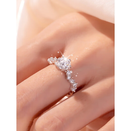 DR moissanite diamond ring platinum sterling silver ring women's fashionable proposal wedding Galaxy Secret Wedding Ring Ceremony 1 carat-Galaxy Shengshi Diamond Ring Close Contact Customer