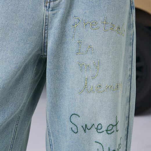 
Fairy's pocket silence is gold letter embroidered wide-leg jeans for women 2025 autumn new loose light straight pants letter light blue M