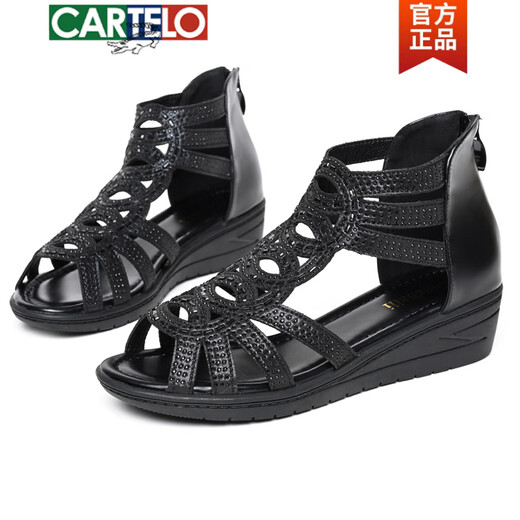 卡帝乐鳄鱼（CARTELO）时尚皮鞋新款坡跟妈妈凉鞋真皮软底罗马鞋粗跟鱼嘴鞋镂空女鞋夏季 黑色 35