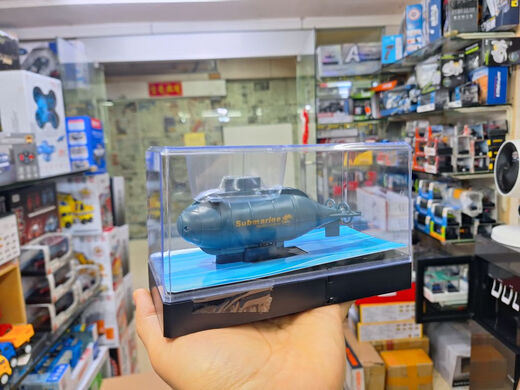 儿童迷你六通遥控船潜水艇充电动气垫船戏水快艇飞艇玩具游艇玩具 中型遥控辽宁舰航空母舰212 标配+遥控电池+螺丝刀