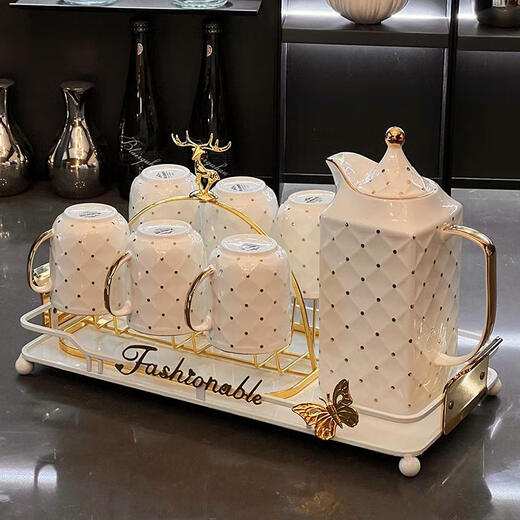 Sanqihu moderne leichte Luxus Wassertasse Set Home Wohnzimmer Unterhaltung Gäste Wasserbecher Wasserkocher Tee Tee Set Komplettes Set Modern Light Luxus Wasser 9 -teiliges Set 691 Geschenkbox Set