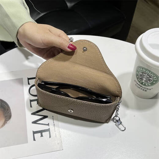 
Genuine leather men and women anti-pressure glasses bag portable glasses storage bag glasses box black anti-fall sunglasses bag orange top layer cowhide leather