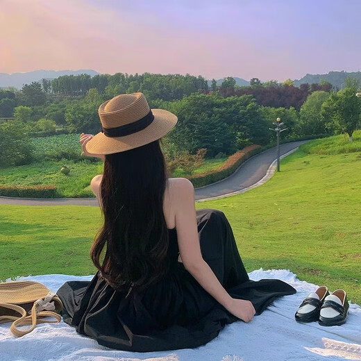 JIOESC法式平顶草帽女夏季新款大头围海边沙滩礼帽编织防晒太阳帽子夏季 卡其色法式平顶草帽【米带】