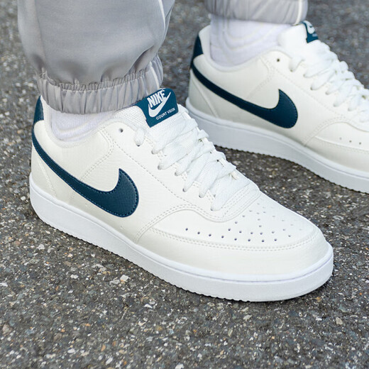 Nike (Nike) Herrenschuhe 2025 Autumn Sports Schuhe Court Board Schuhe tragen resistente top top fashion komfortable atmungsaktiven Freizeitschuhe HQ4867-101 43 (innere Länge 275 mm)