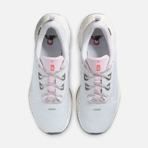耐克（NIKE）JUNIER TRAIL 2 GORE-TEX防水男子越野跑步鞋HM9734 200中灰/耀黄/沙漠卡其/幻影灰白 42.5