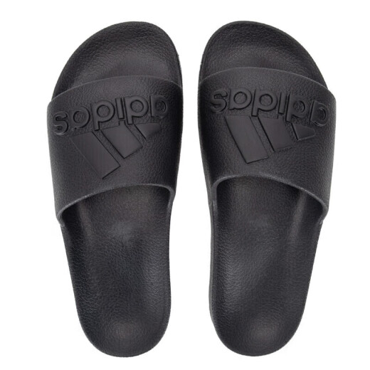 Adidas Slippers Chaussures masculines Chaussures pour femmes Summer Nouvelles chaussures de sport Chaussures décontractées non glipt.