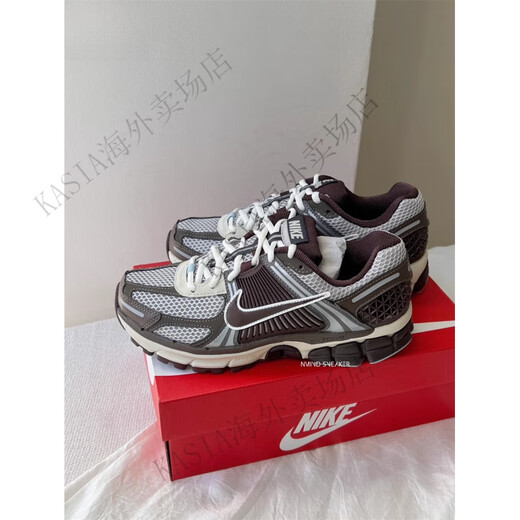 耐克（NIKE）运动鞋女ZOOM VOMERO 5太妃糖 FD9920-022 FD9920-022 39