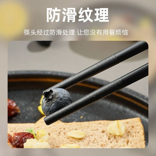 Qinkai stainless steel spoon, chopsticks and fork set to store portable tableware three-piece set for students' homes European black Pacha dog spoon + chopsticks + storage box 3-piece set