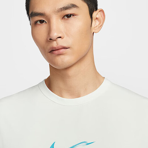 耐克（NIKE）短袖半袖T恤男装 夏季新款跑步健身训练服透气快干宽松体恤上衣 hv4882-100/dri-fit快干 120 M /建议-130斤