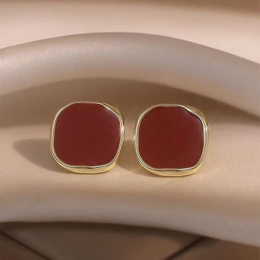 Ruihongxiang 999 sterling silver earrings, red square earrings, female ancora red earrings, light luxury, high-end, temperament, autumn and winter earrings, 999 sterling silver earrings - a pair of red square earrings.