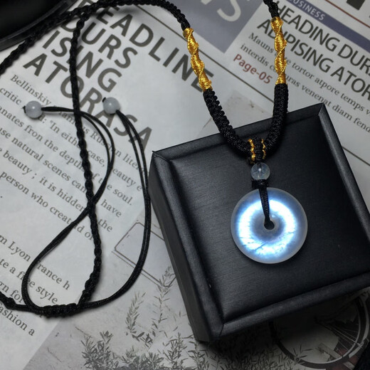 DRJEFUN natural peace buckle pendant hand-woven lanyard new white moonlight pendant grape stone