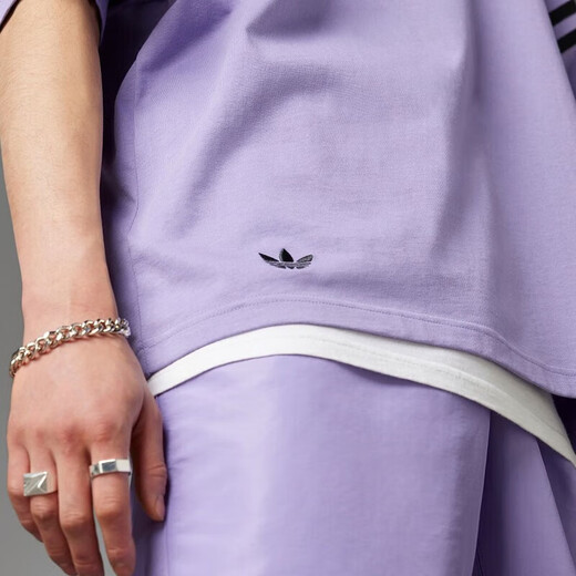 Adidas Clover T-shirt à manches courtes pour hommes Nouvelles vêtements de sport lâche rond cou rond décontracté à épaule basse top hr3291 violet xl
