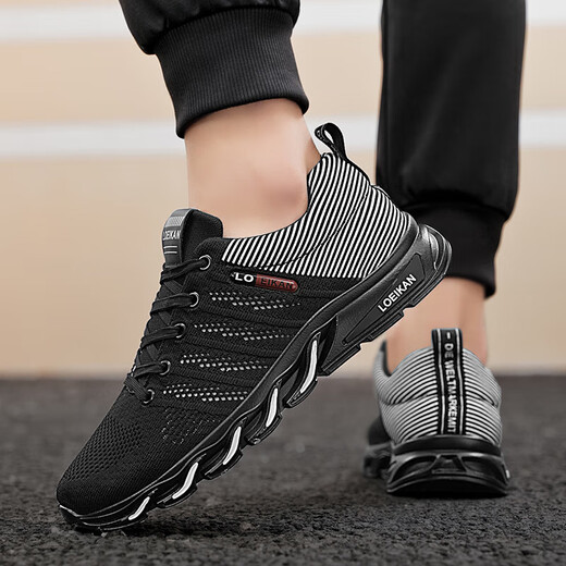 Dieselben Markensportschuhe für Männer im Sommer Neues Mesh atmungsaktiven schockabsorbierenden Laufschuhen fliegende Geruchssichere Kleidung-resistente Maschenschuhe AC3888 Black 43