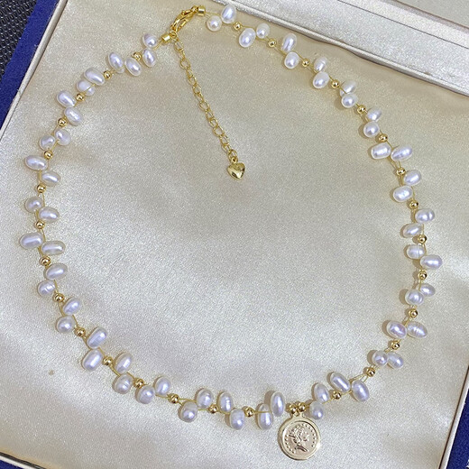 Lao Phoenix 999 Natural Freshwater Millet Pearl Necklace for Women Korean Women's 2024 New White Freshwater Pearl Gold Coin Fancy Necklace