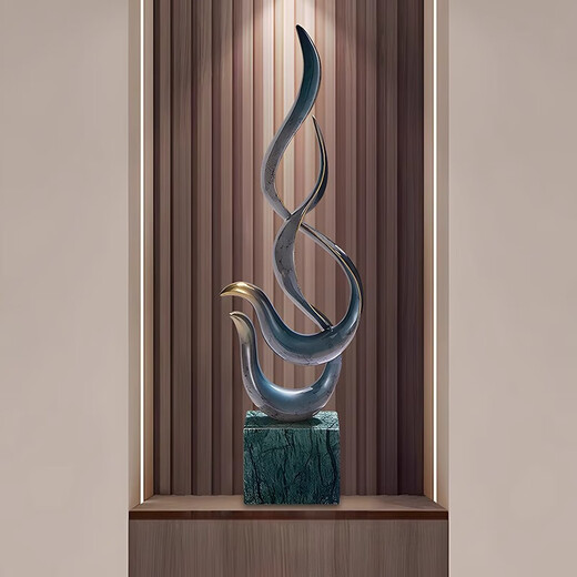 DEZZYS German brand is booming, light luxury art ornaments, entrance hall, office living room, fortune decoration, opening etiquette, high rise. Height is about 52cm.