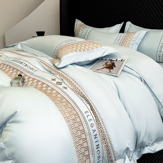 LAVIE HOME Ice Silk Four-piece Summer Silky Nude Sleeping Quilt Cover 2025 New Light Luxury Sheet Summer Bed Alice-Baby Blue Sheet Style 1.8m Four-piece Set