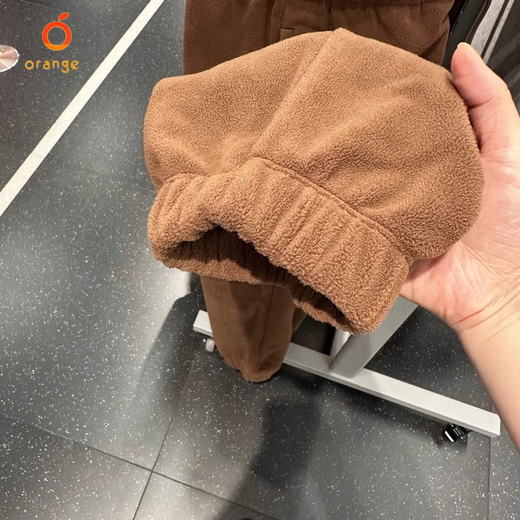 Nike (Nike) Hosen Frauenhose 2025 Frühling Neue Sporthose Fleece warme lässige Hosen Windschutz loser Hoodies HQ4877-259 Überraschung Kakaofarbe Fleece XS