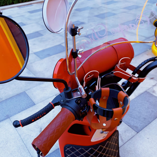 FANCYCHIC electric car water cup holder retro coffee cup holder motorcycle leather modified battery car calf bicycle water bottle holder C buckle silver cup holder + brown belt