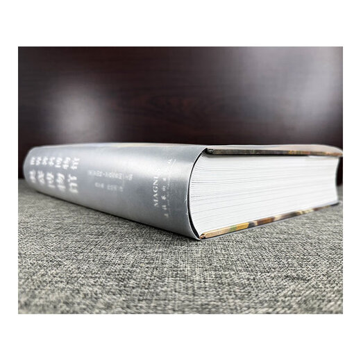 
The Orsay Museum (8-open hardcover, coated paper full color - total 686 pages, weighing about 14 Jin [Jin equals 0.5 kg] - 827 works + 22 local details + more than 100,000 words of detailed explanation) The Orsay Museum (8-open hardcover, coated paper full color, total 686 pages,