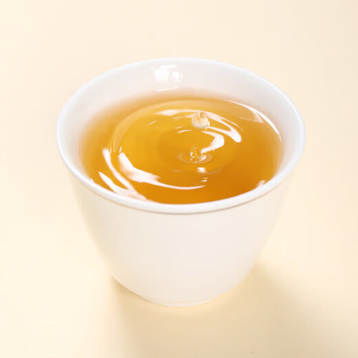 顶茶师冰岛小方片8g尝鲜云南生普洱茶方格茶2020年生茶一袋一泡严选头春