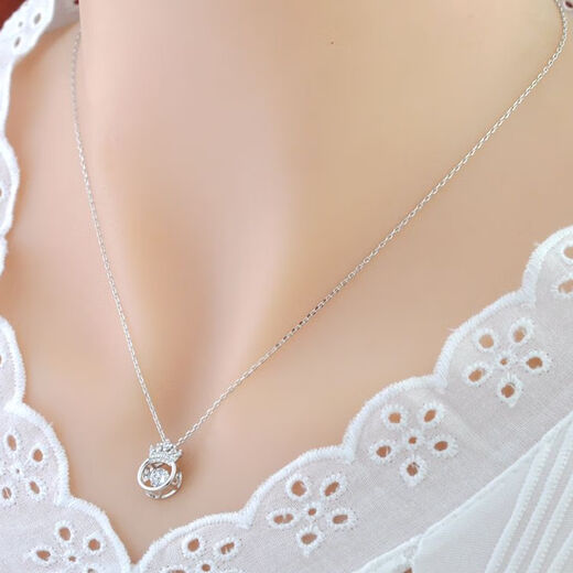 Yingtang Lao Phoenix 999 Necklace Gold Necklace Women's Pendant 2024 New Gold Light Luxury Clavicle Chain Birthday Gift New Love Lao Fengxiang Quality