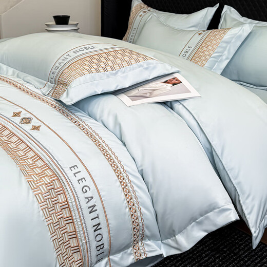 LAVIE HOME Ice Silk Four-piece Summer Silky Nude Sleeping Quilt Cover 2025 New Light Luxury Sheet Summer Bed Alice-Baby Blue Sheet Style 1.8m Four-piece Set