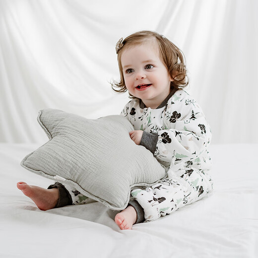 Nest designs baby sleeping bag bamboo cotton thin quilted long sleeve baby split leg sleeping bag children's anti-kick quilt forest bear 90 yards