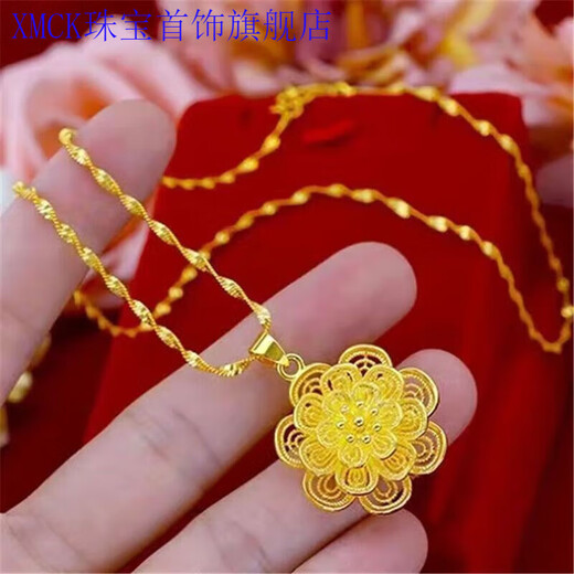 XMCK Old Phoenix 999 Gold Foot Collar de oro El amor y la moda de las mujeres Versátiles Versátiles de la altura del colgante Luz de lujo Cadena de clavículas Rose Heart 2.68g [Se venderá para 2691 yuan pronto]