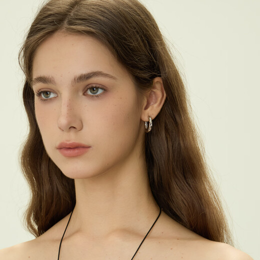 Arsis Xu Yan's same style, free to match the flowing earrings, original earrings for women, versatile gift for girlfriend, silver large size