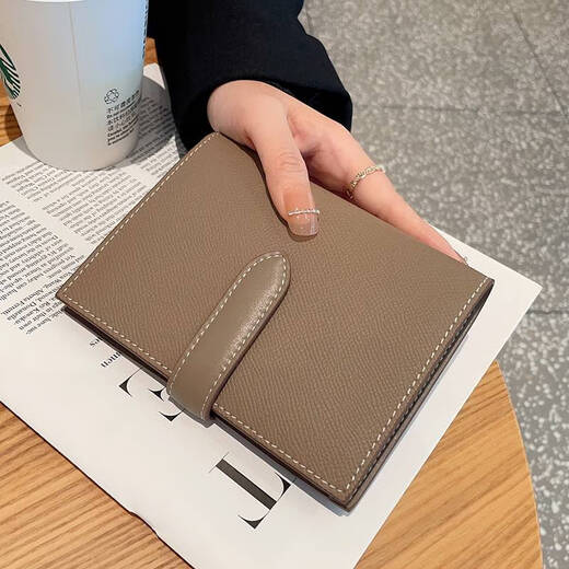 Yonghuan Passport Clip для женского паспортного защитного покрытия для поездки за рубеж